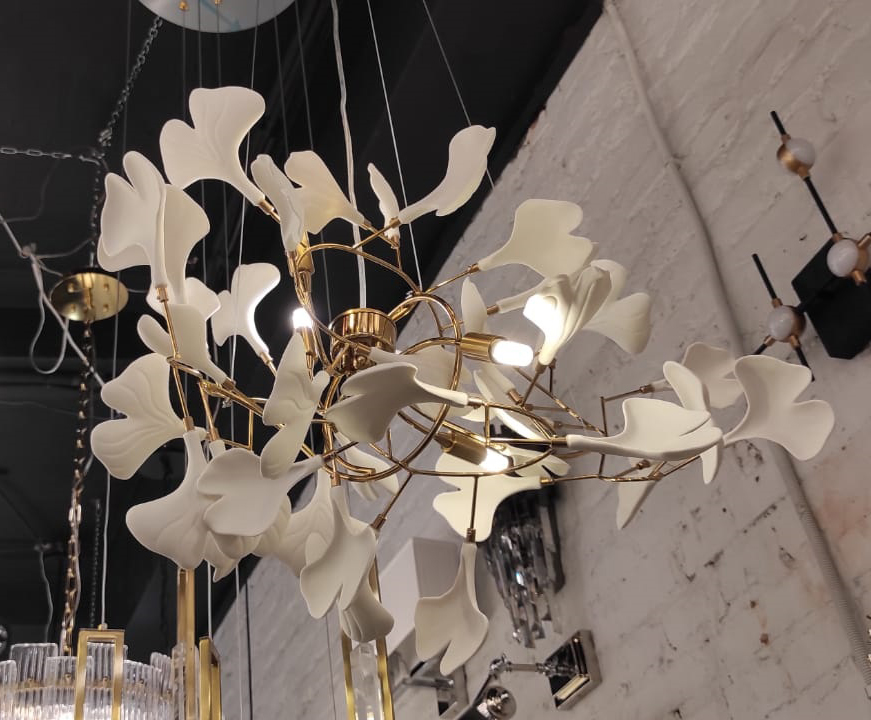 10881P/L600 gold/white Delight Collection