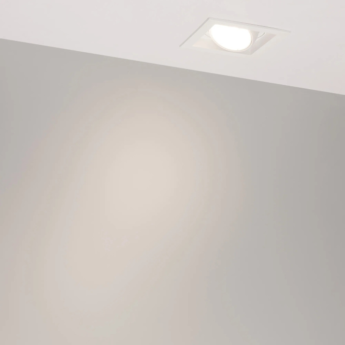 057919 Arlight