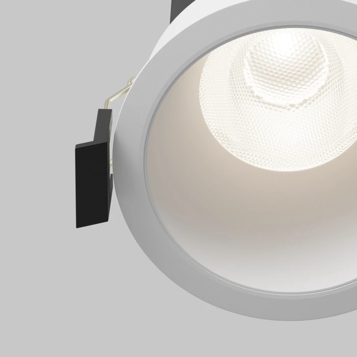 DL118-15W-4K-W Maytoni