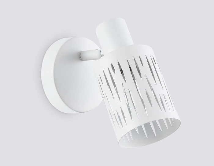 TR8663 Ambrella