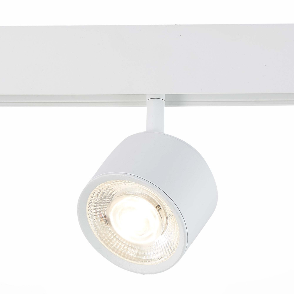 ST353.546.06 ST Luce
