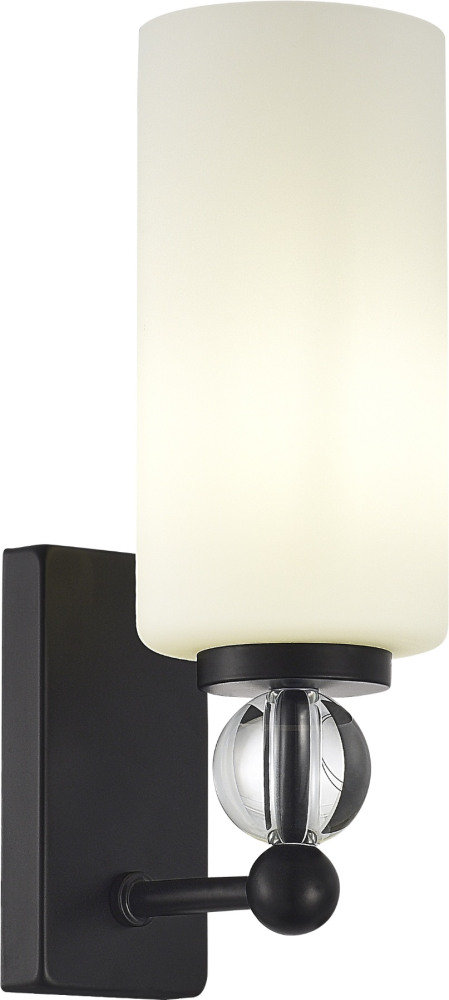 SL2003.401.01 ST Luce