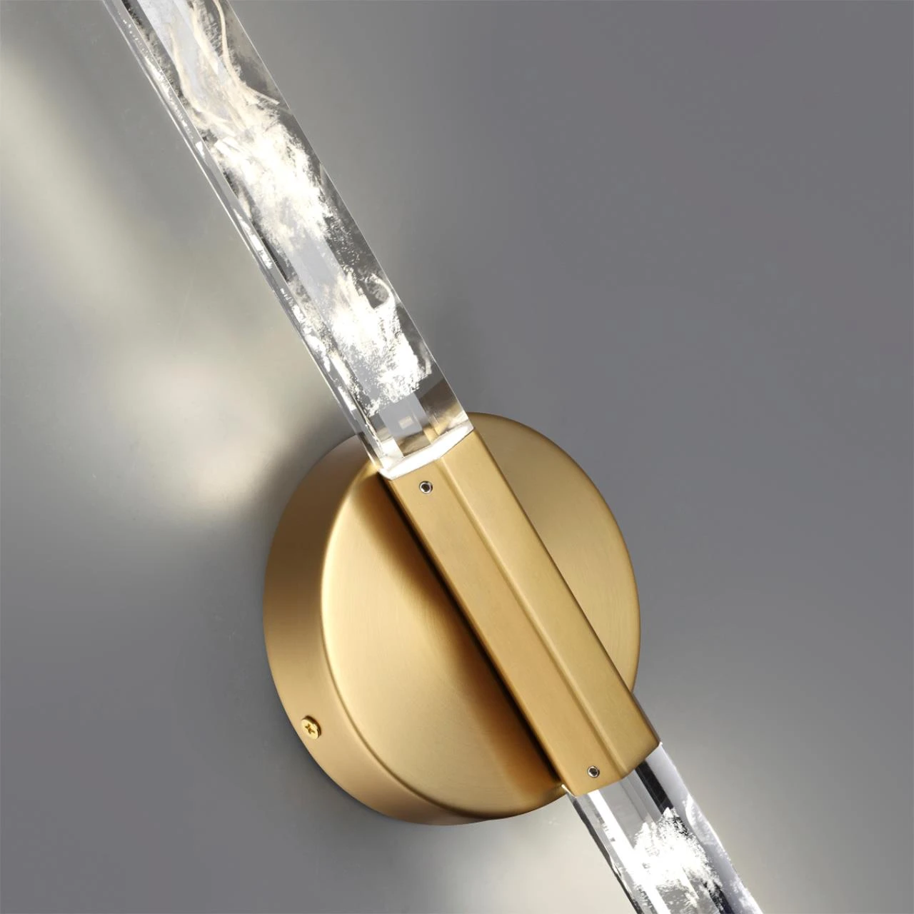 6679/6WL Odeon Light