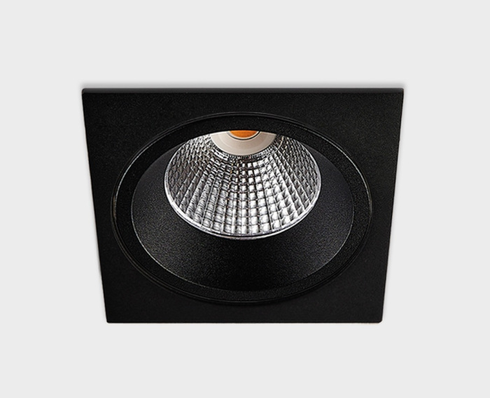 IT08-8035 black 3000K Italline