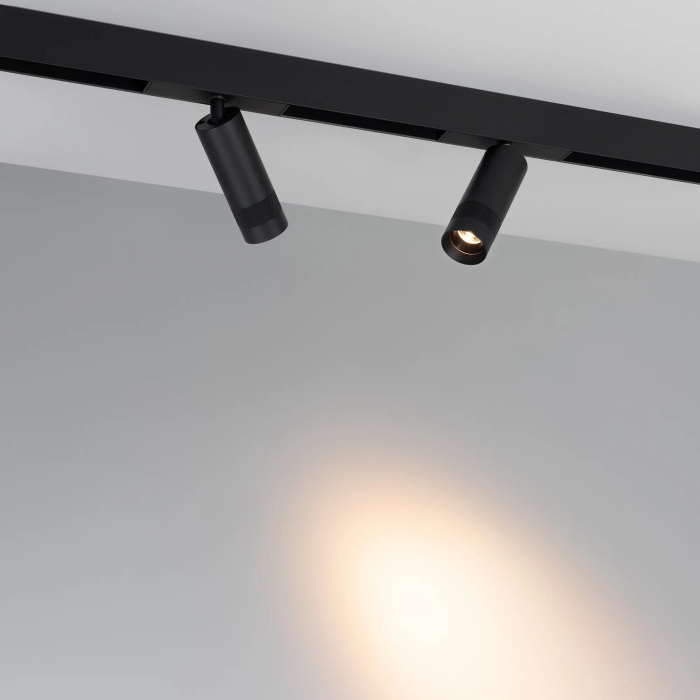 052346 Arlight