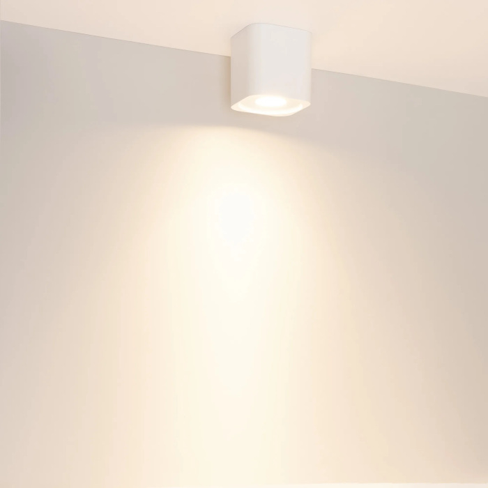 055746 Arlight