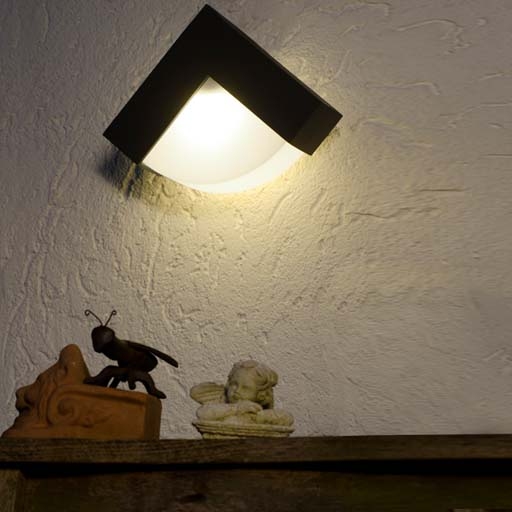 2104 Gr Oasis Light