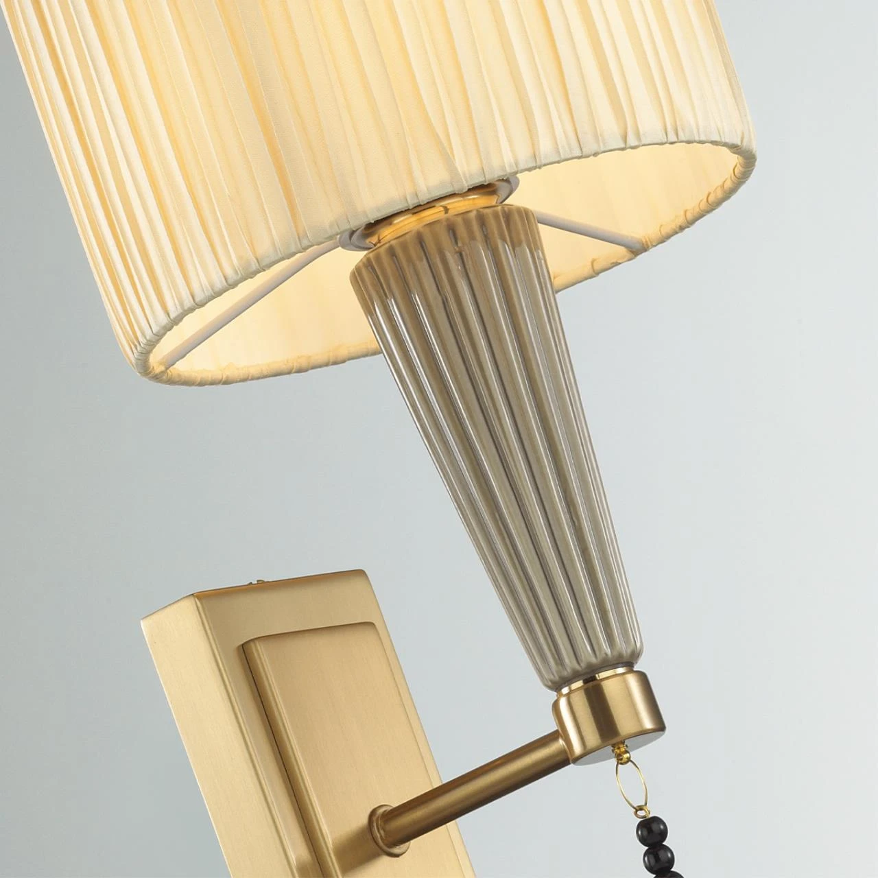 5403/1W Odeon Light