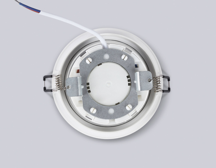 TN51822 Ambrella