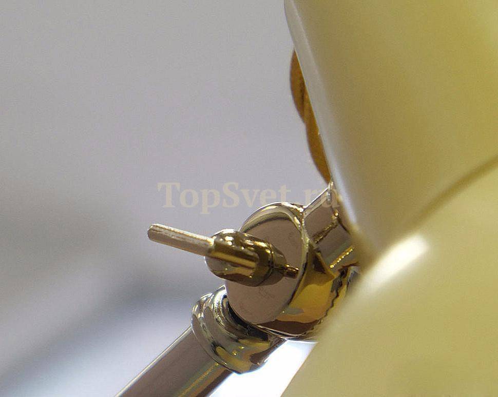 SF 615/1.26 GOLD+SENAPE La Lampada
