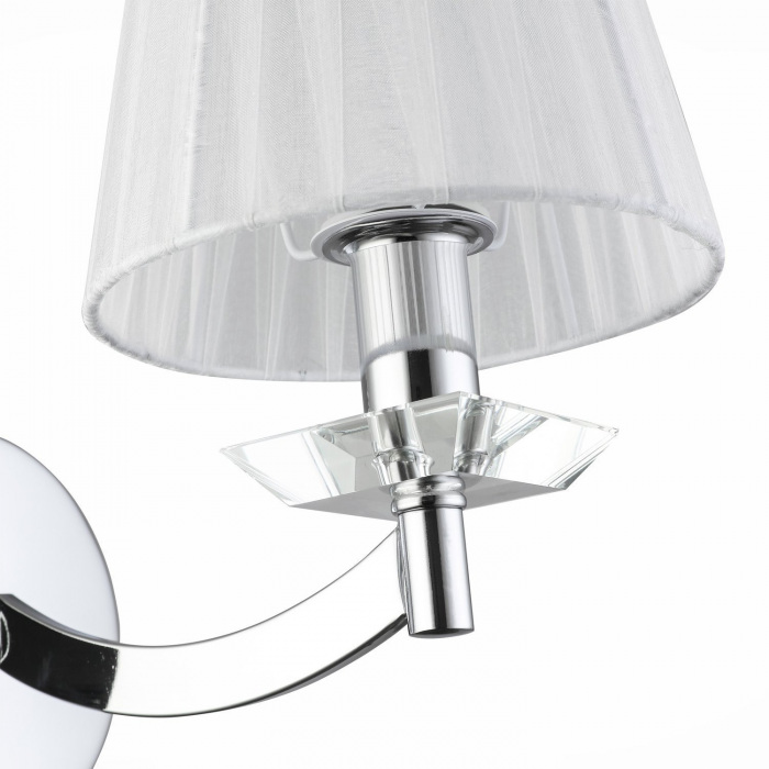 SL1756.101.01 ST Luce