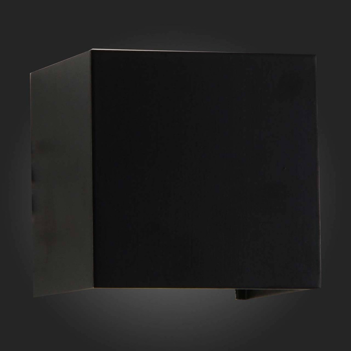SL560.401.02 ST Luce