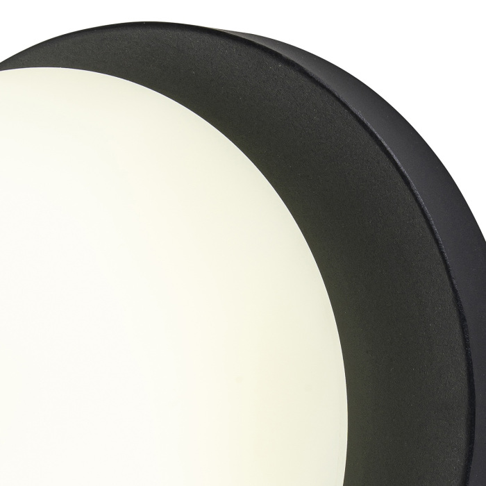 10273/1LED Black Escada