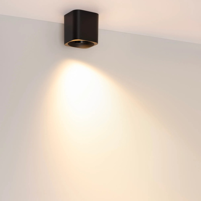 055749 Arlight