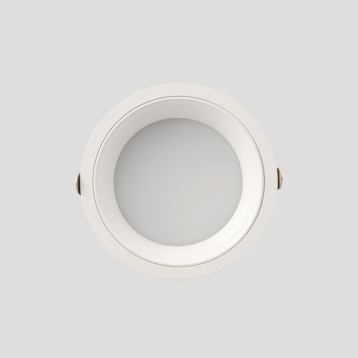 CLT 529C105 WH 4000K Crystal Lux