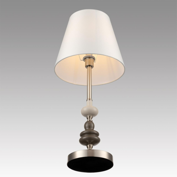 8283/1T Lumion