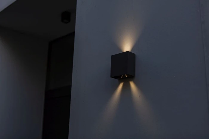 W1040-2-3K Gb Oasis Light