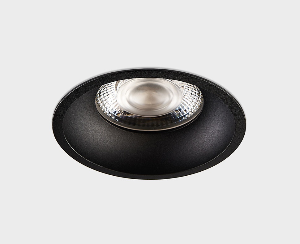 IT08-8032 black 3000K_