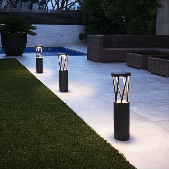 09973-0.7-001KT 0,6M LED12W BK Reluce