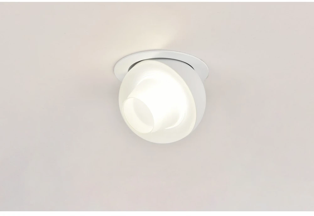 OML-103009-08 Omnilux