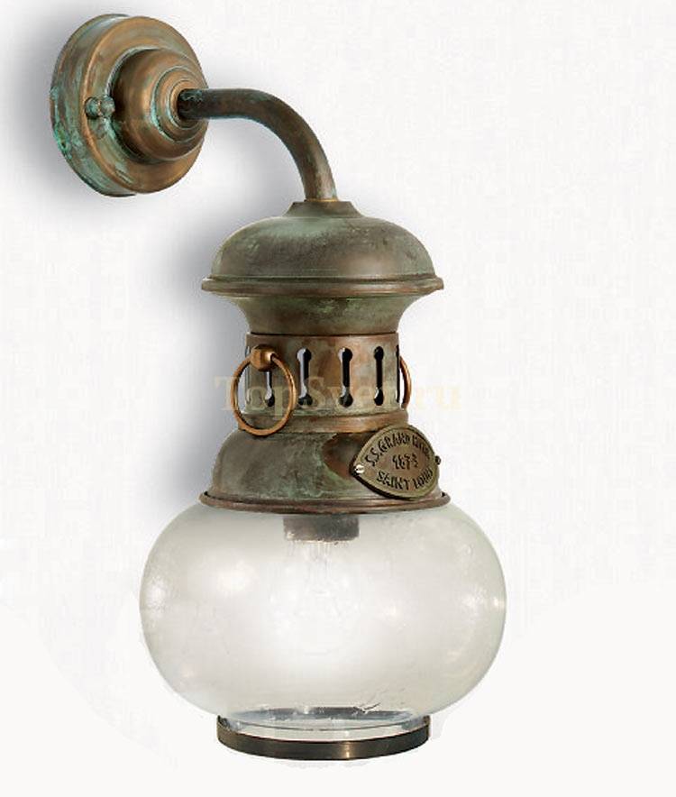 1598. AR Moretti Luce