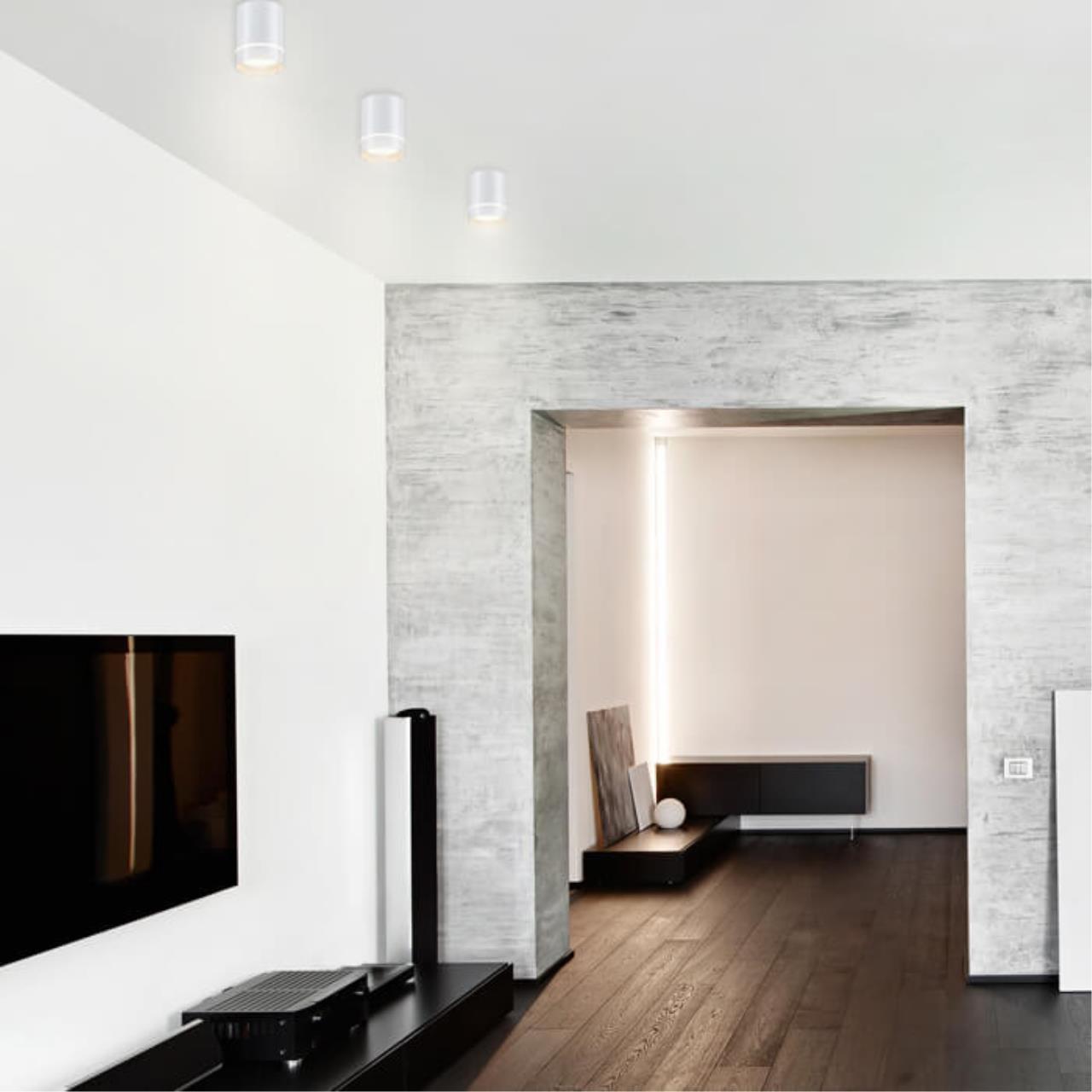 357684 Novotech