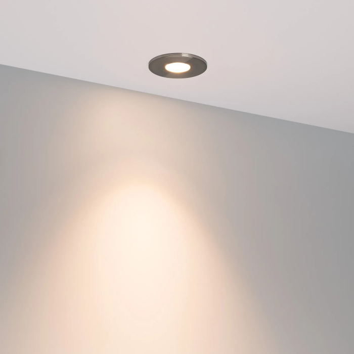 047289 Arlight