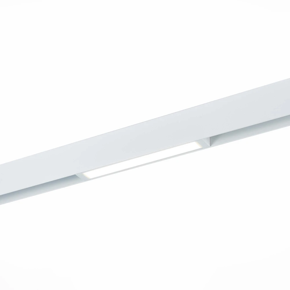 ST657.596.09 ST Luce