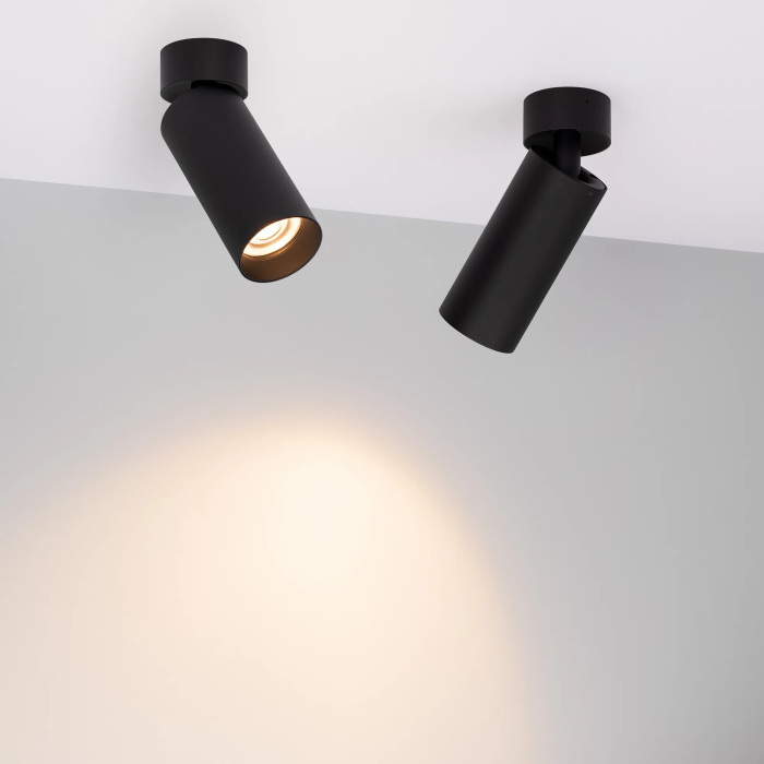 052345 Arlight